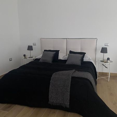 Pvteoli Suite Pozzuoli Zewnętrze zdjęcie